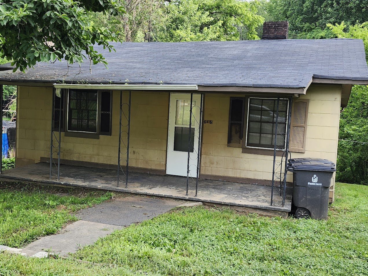 645 McCreary Street